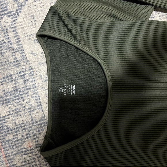 Women's Green Ribbed Top - Picture 2 of 3